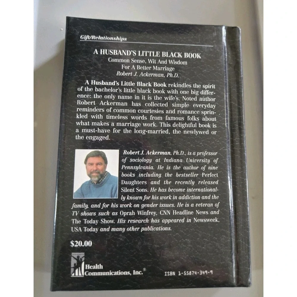 VINTAGE Husband's Little Black Book: Common Sense, Wit and Wisdom for a Better..
